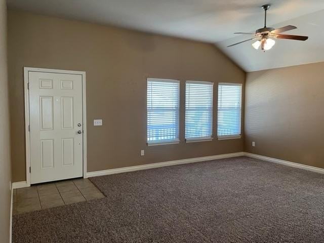 2701 Fawn Lily Rd - Photo 3 of 22