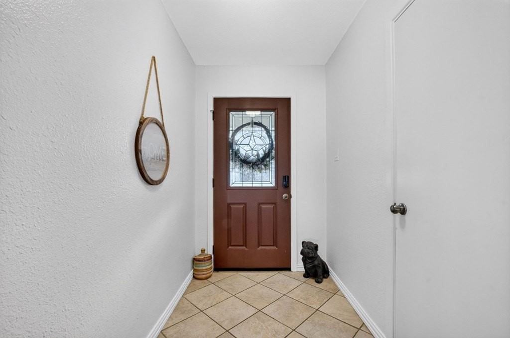 2409 Emerson Ct - Photo 6 of 50