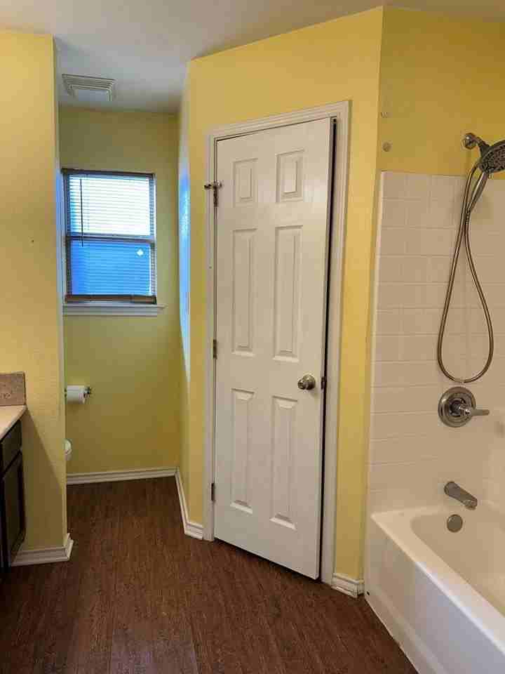 418 Neely Ave - Photo 2 of 15