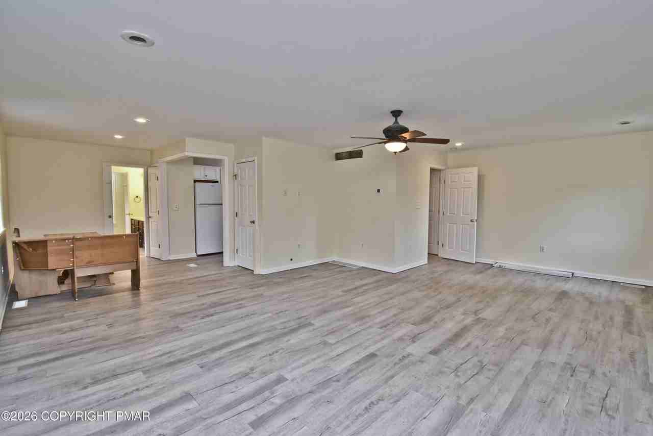602 Fish Hill Rd - Photo 2 of 25