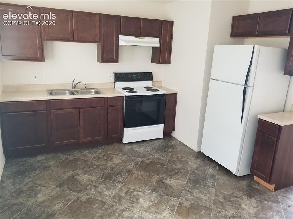 17 University Dr - Photo 5 of 27