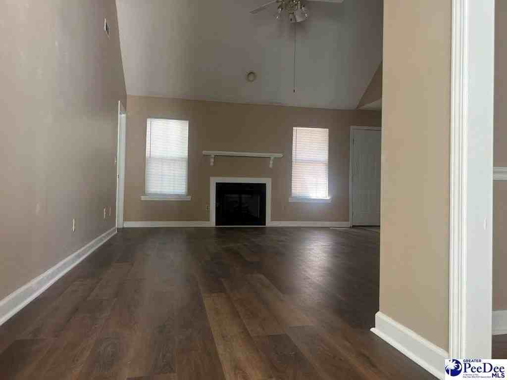 1334 Cabrillo Dr - Photo 5 of 11