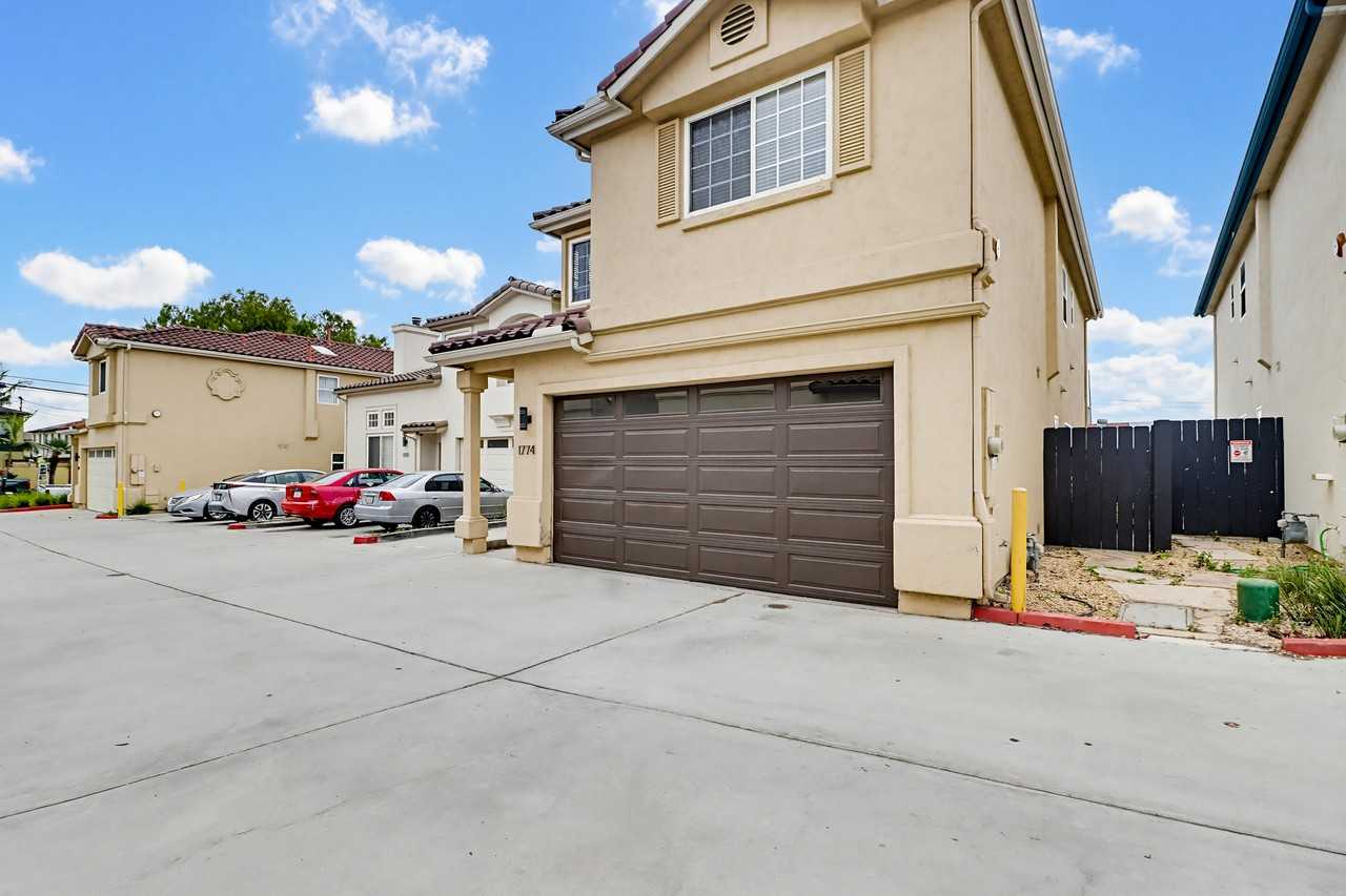 1774 Elm Avenue - Photo 3 of 48