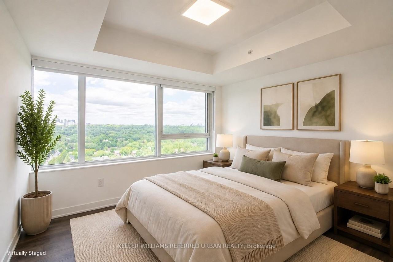 609 Sherbourne Street - Photo 3