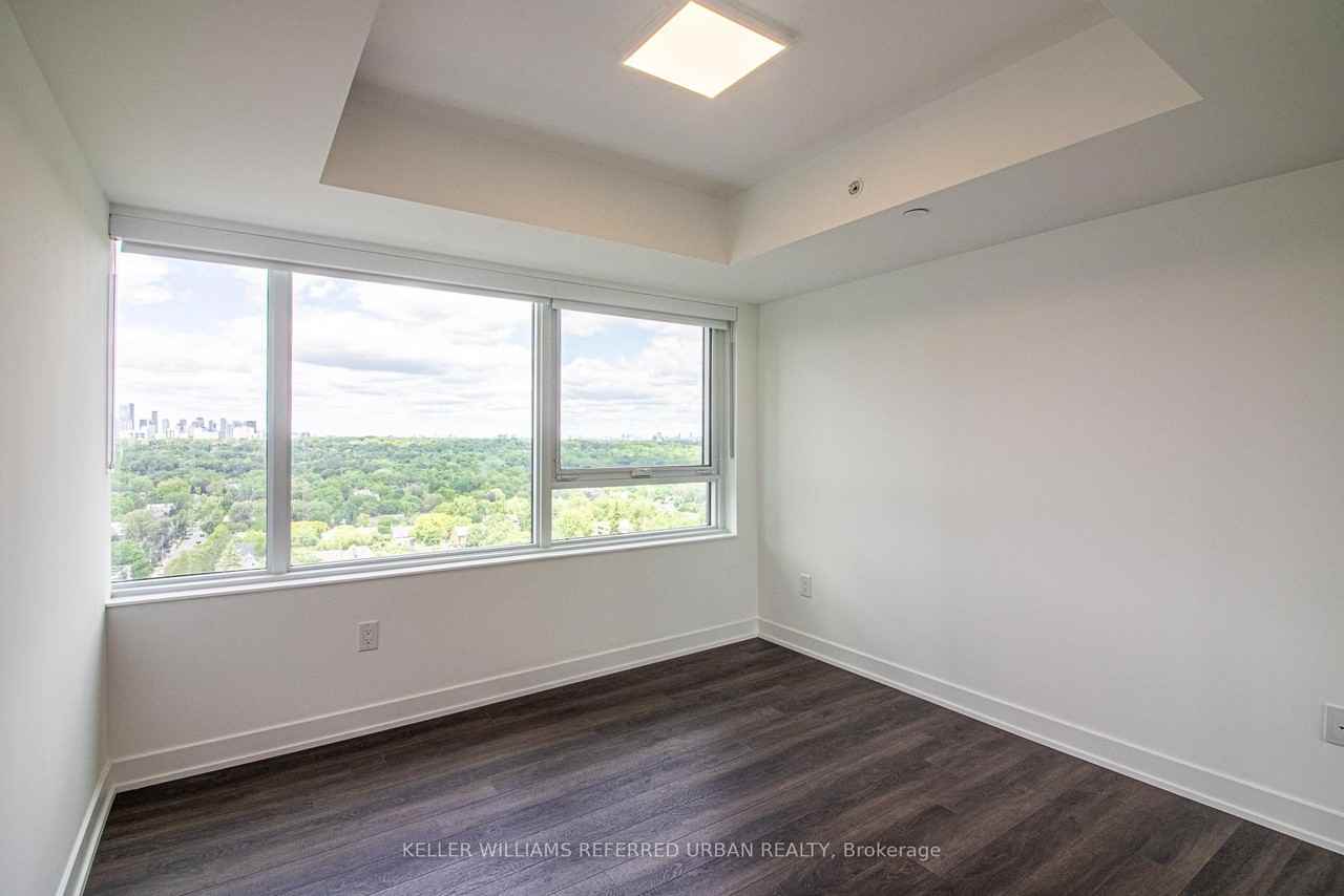 609 Sherbourne Street - Photo 8