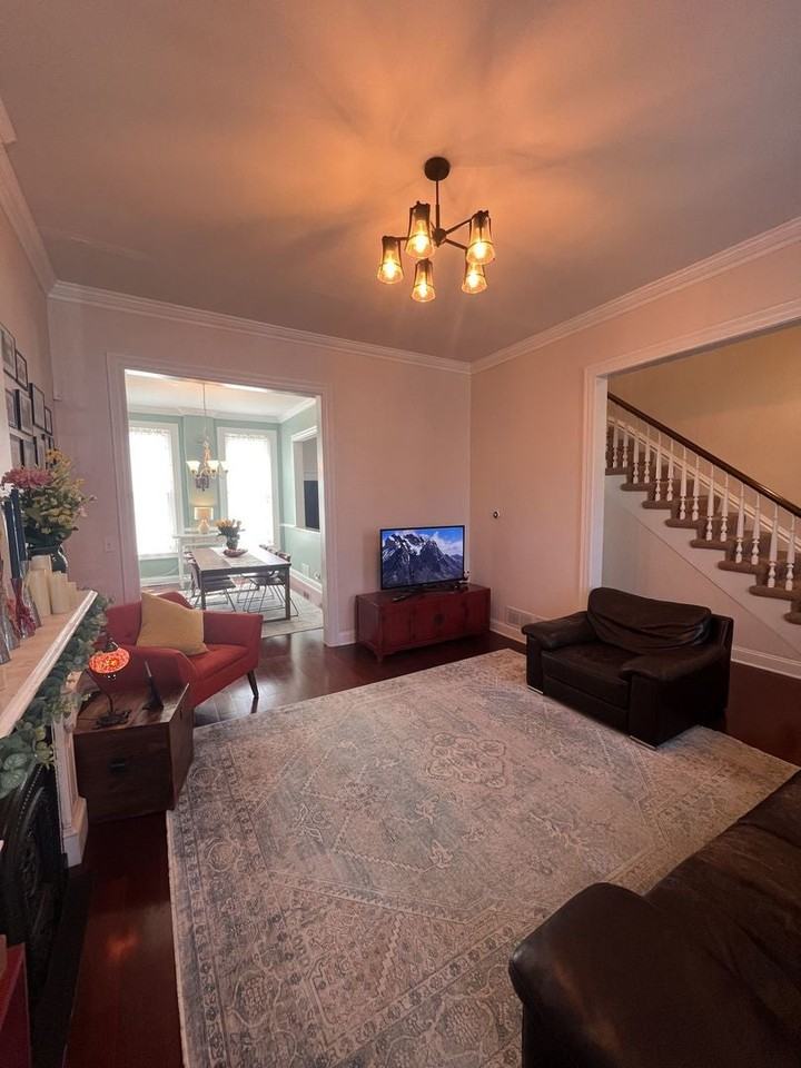 929 S Bell Ave - Photo 5 of 18