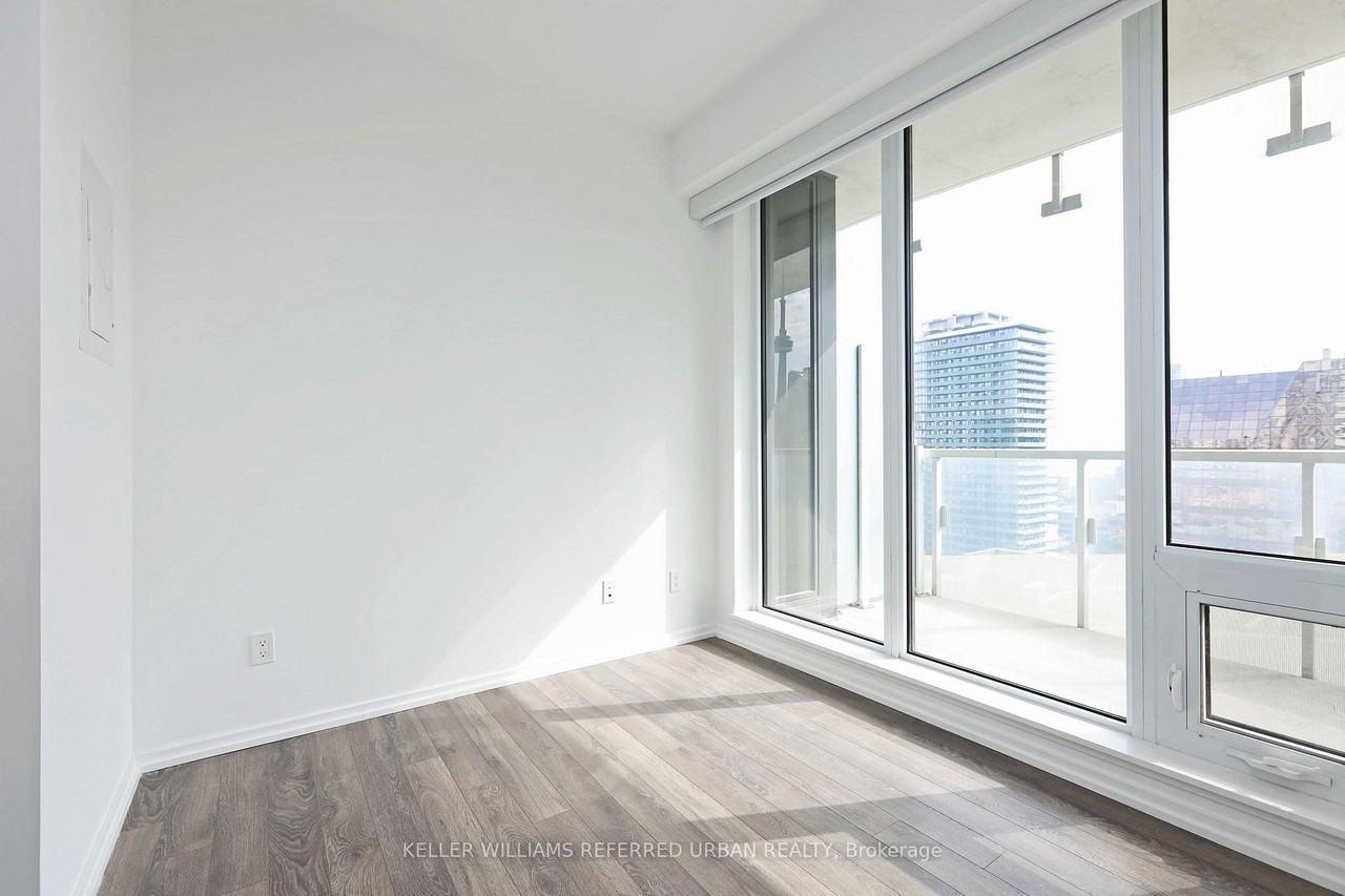 197 Yonge Street - Photo 11