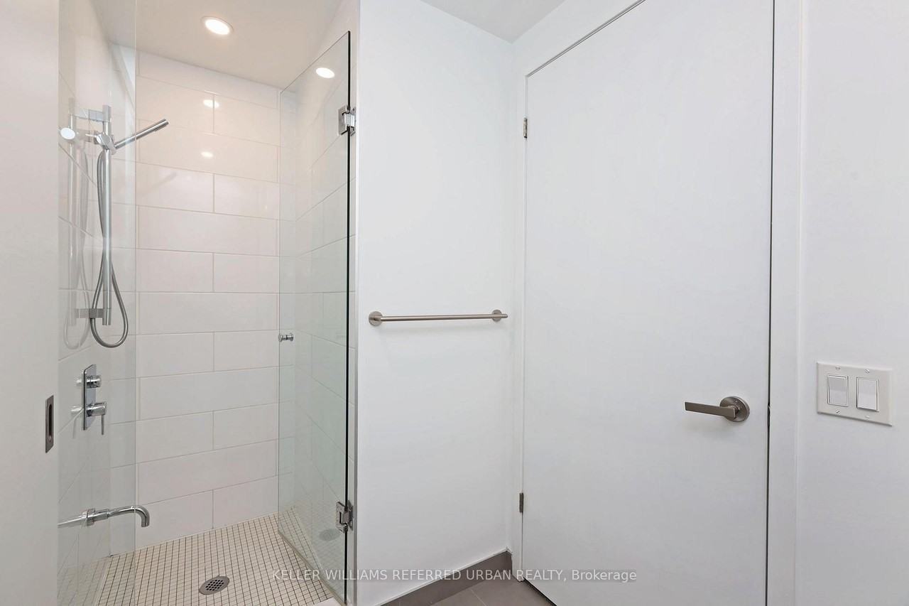 197 Yonge Street - Photo 18