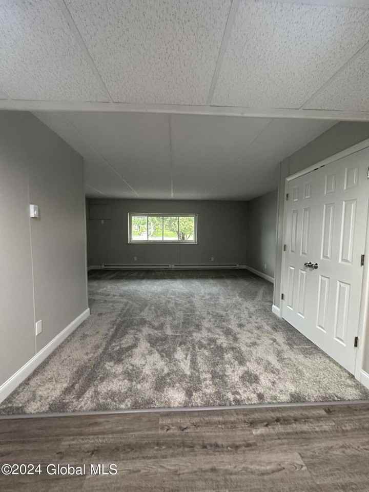 205 S Allen St - Photo 7 of 15
