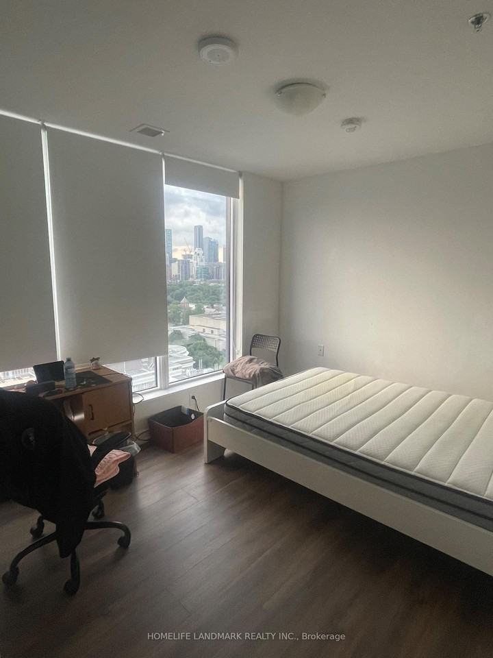 203 College Street - Photo 16