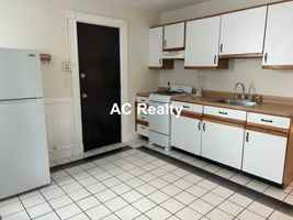 featured image of 18 Reed Ave #1