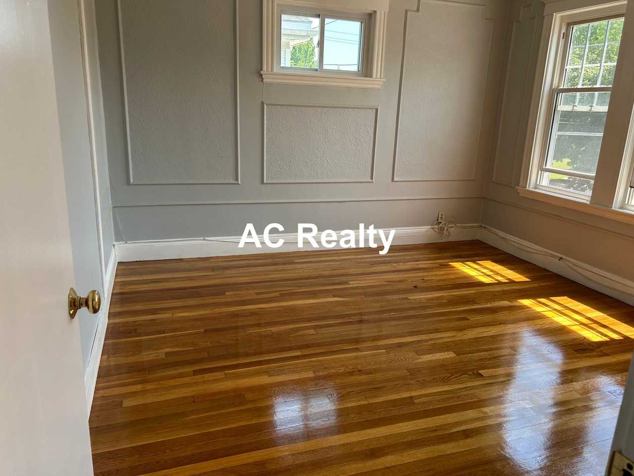 7 Judson St #2 - Photo 5 of 8