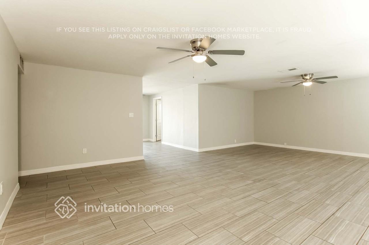 3902 E Willow Ave - Photo 3 of 17