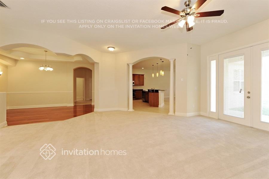 1820 Beaconsfield Dr - Photo 3 of 17