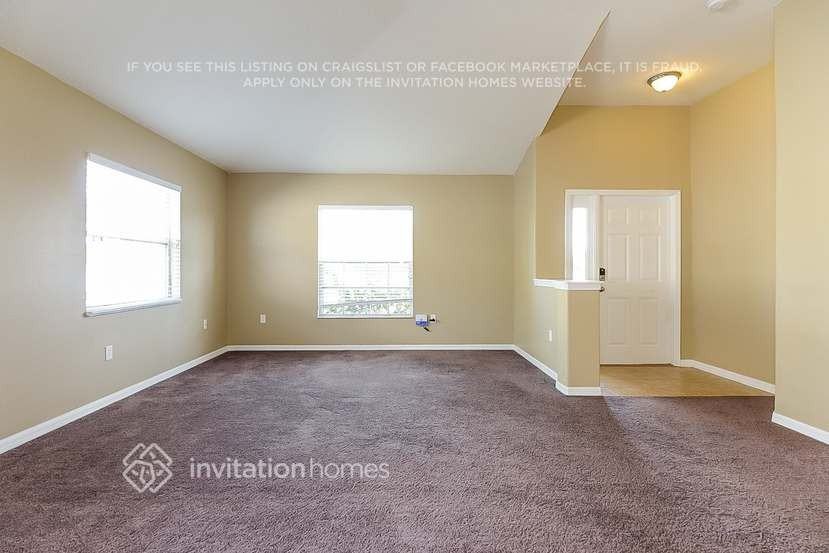 7413 Pulteney Dr - Photo 2 of 18