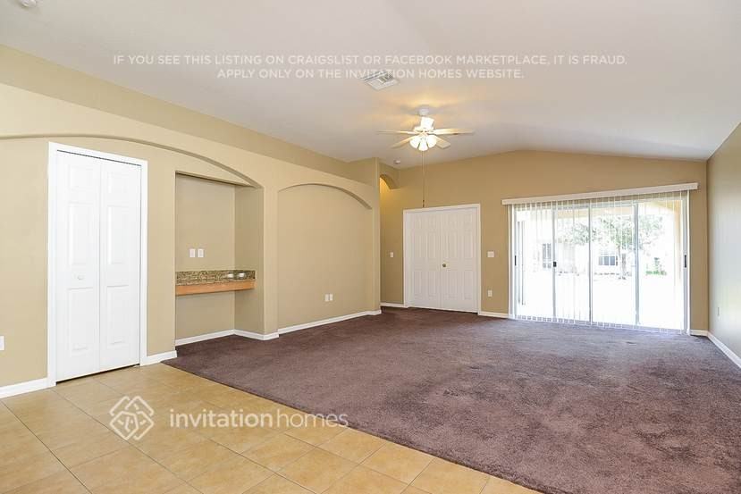 7413 Pulteney Dr - Photo 3 of 18