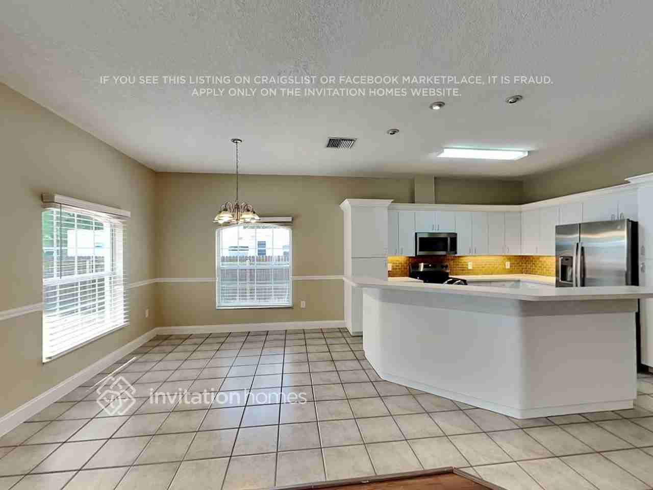 1111 Pattison Ave - Photo 6 of 16