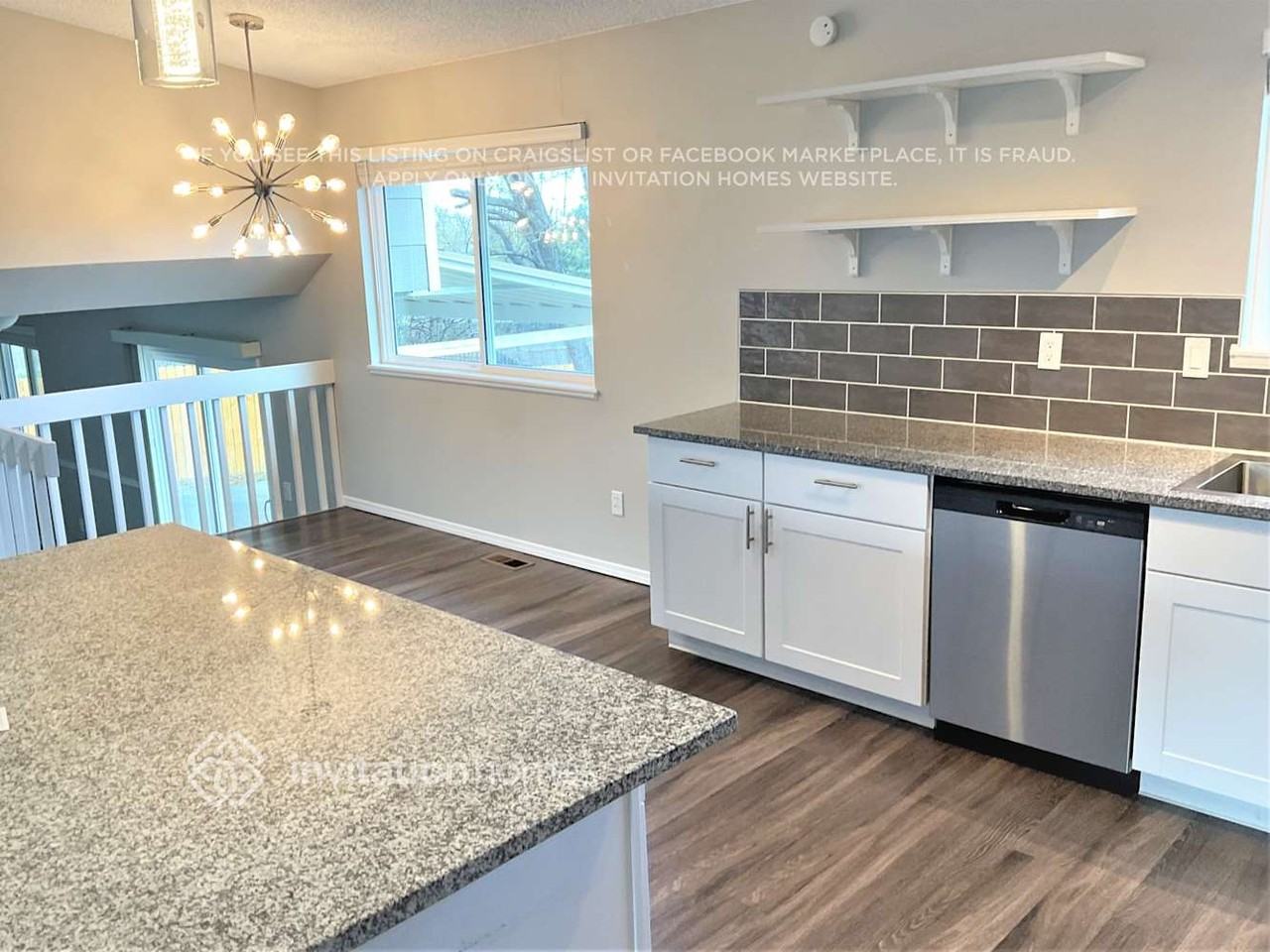 3819 Glenhurst St - Photo 5 of 14