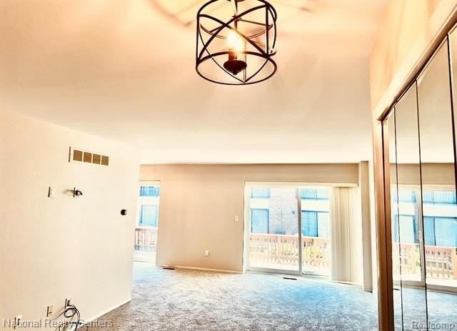 18268 University Park Dr - Photo 5 of 20