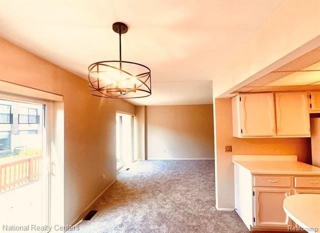 18268 University Park Dr - Photo 6 of 20