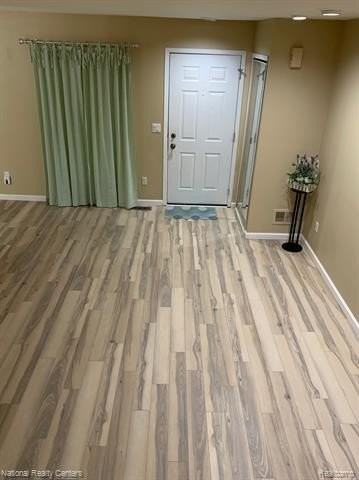 38862 Country Cir - Photo 3 of 19