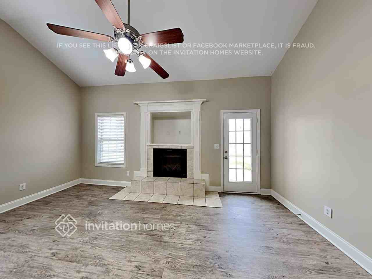 104 Pristine Dr - Photo 5 of 23