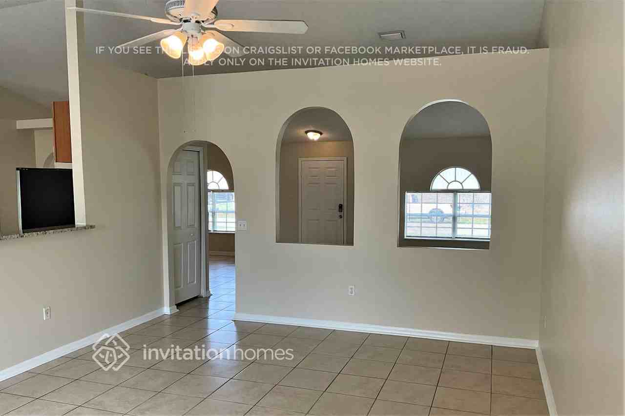 930 Culpepper Ave Se - Photo 3 of 20