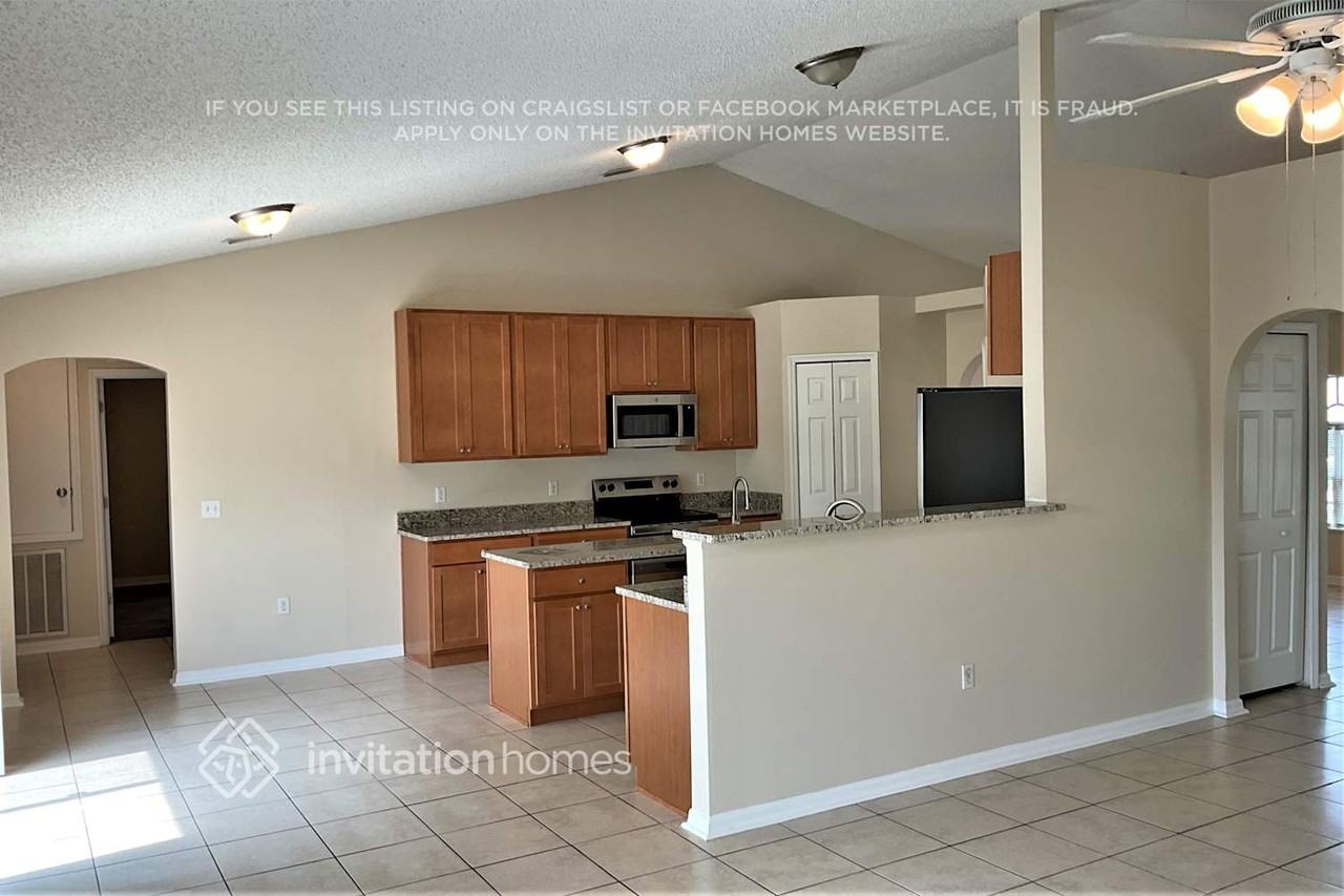 930 Culpepper Ave Se - Photo 5 of 20
