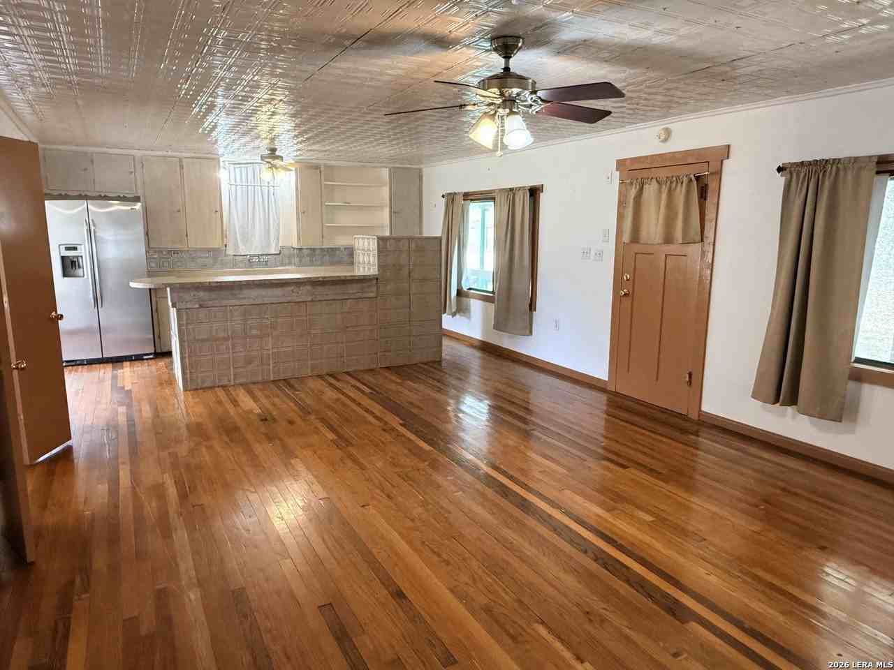 156 Diamond J Rd S - Photo 7 of 25