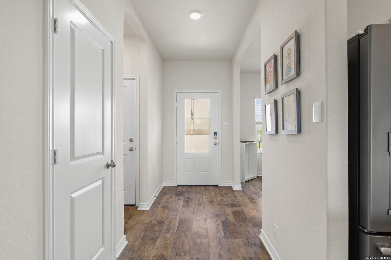 5917 5917 Strasse Way - Photo 5 of 36