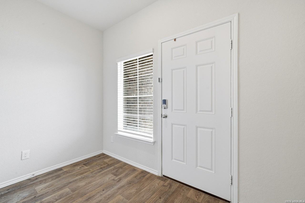 4023 Basil Mdw - Photo 2 of 26