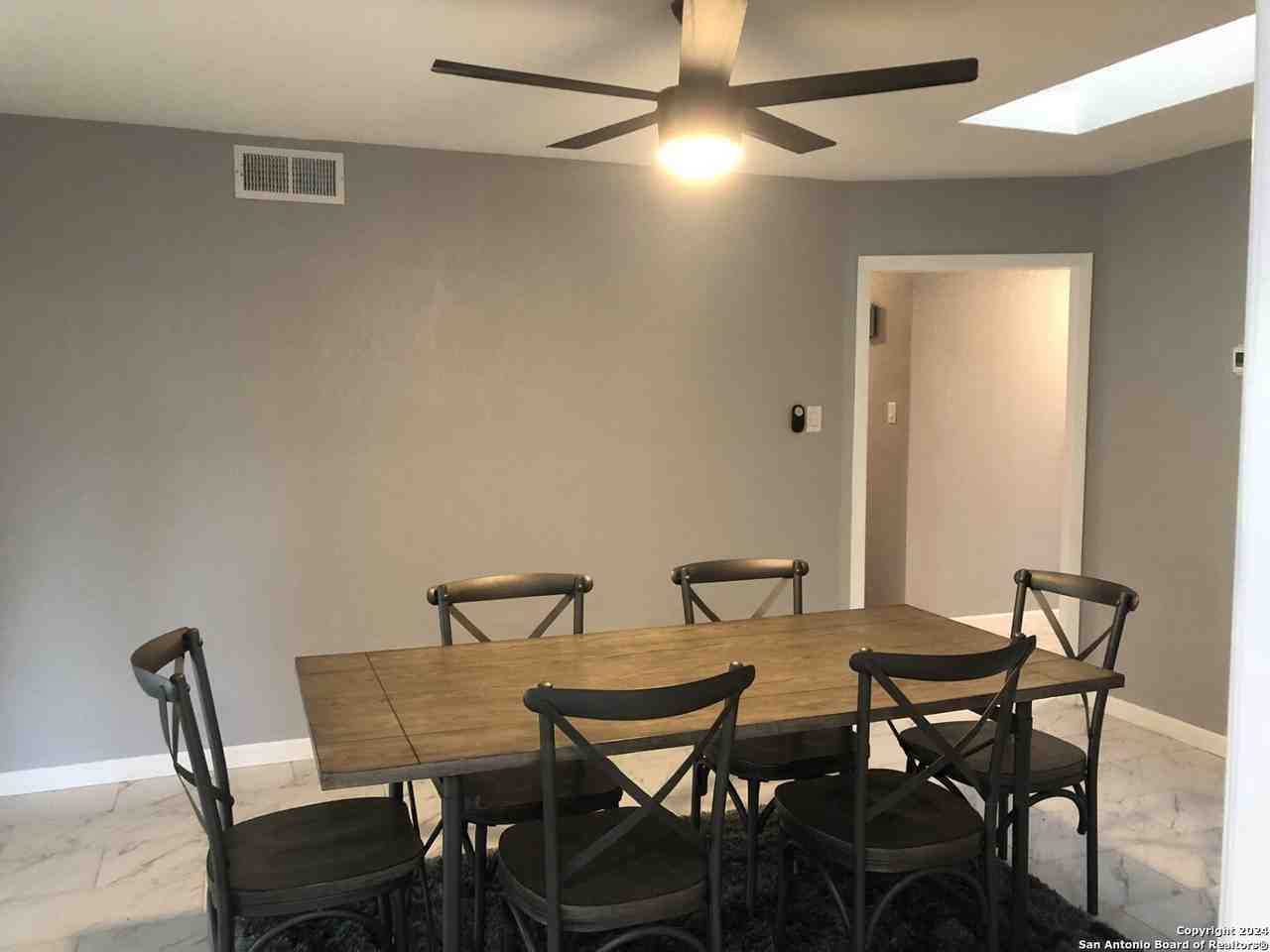 7414 Quail Run Dr - Photo 4 of 13