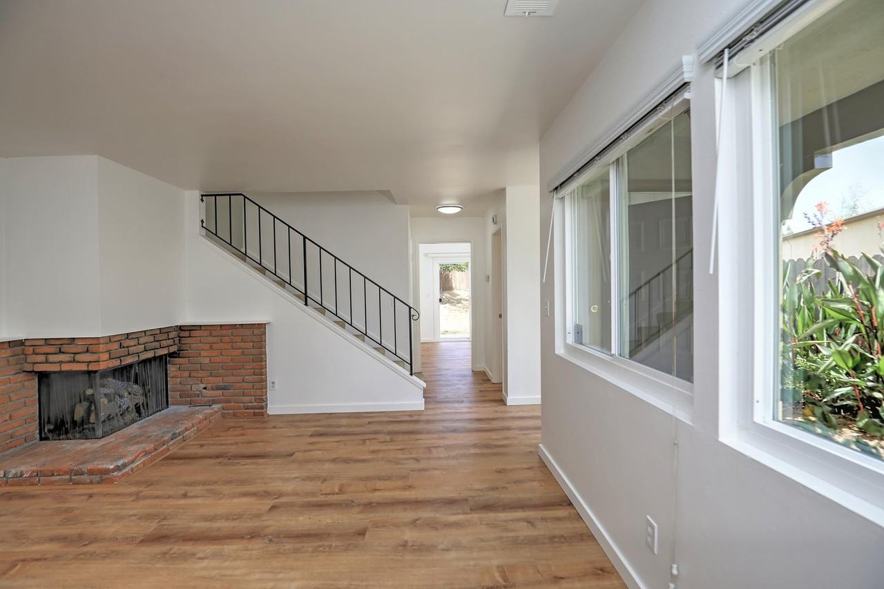 7392 Elmhurst Pl - Photo 3 of 27