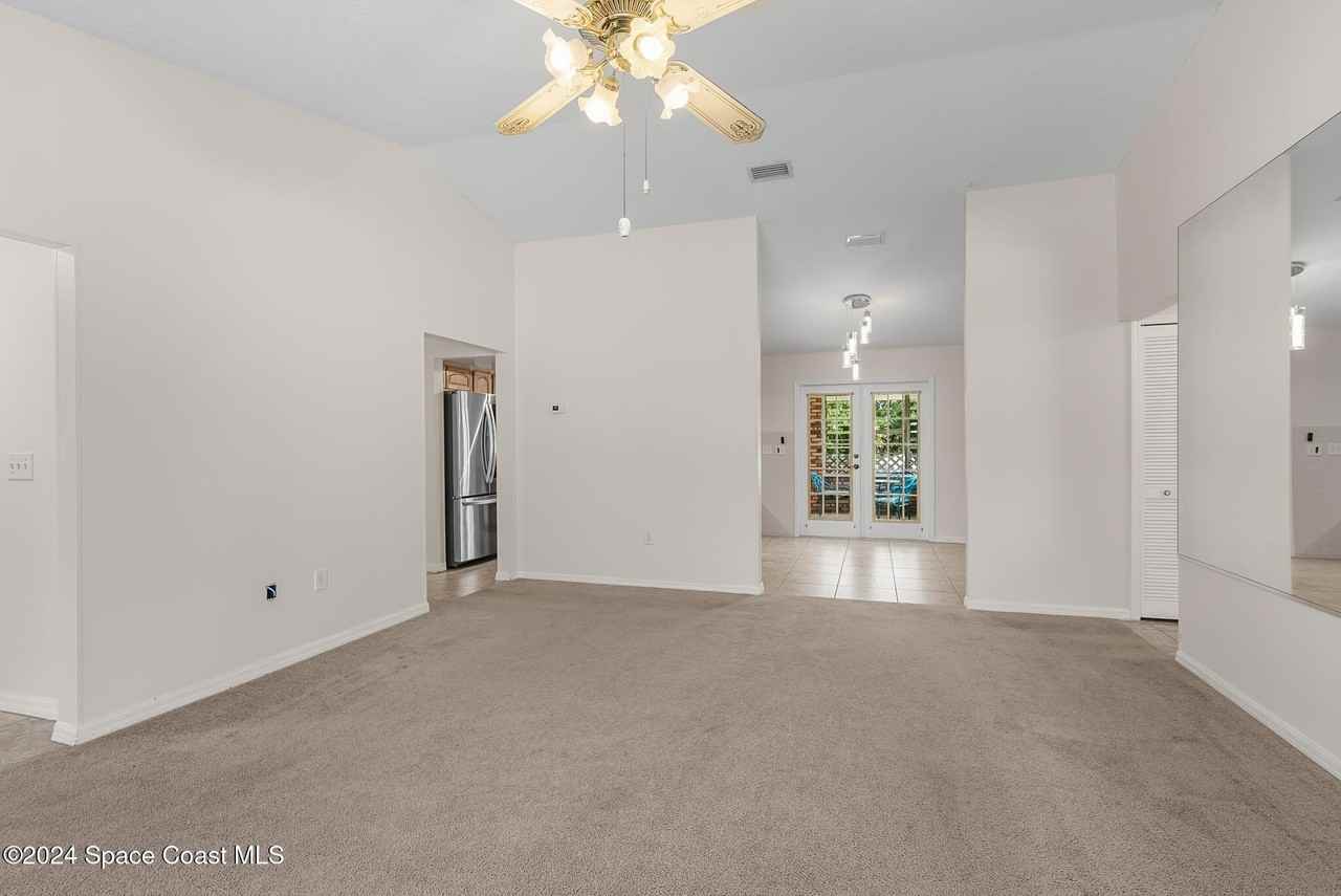 1005 Crazyhorse Ave Nw - Photo 5 of 32
