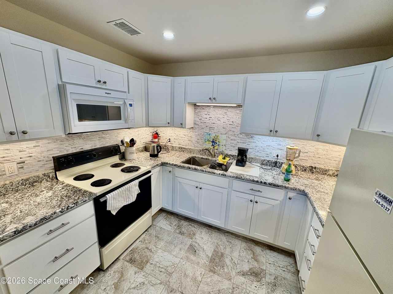 140 Aquarius Way #G - Photo 4 of 20