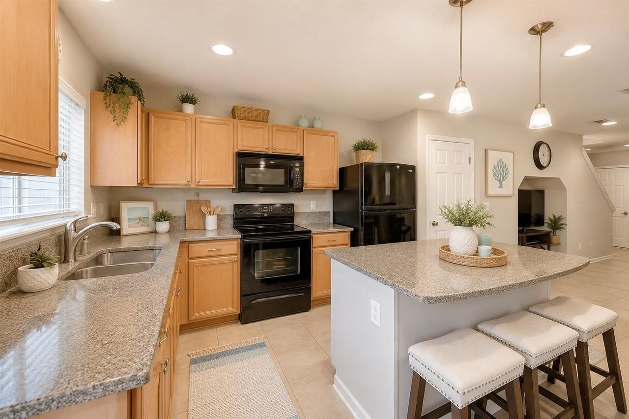 159 Crete Ct - Photo 5 of 22