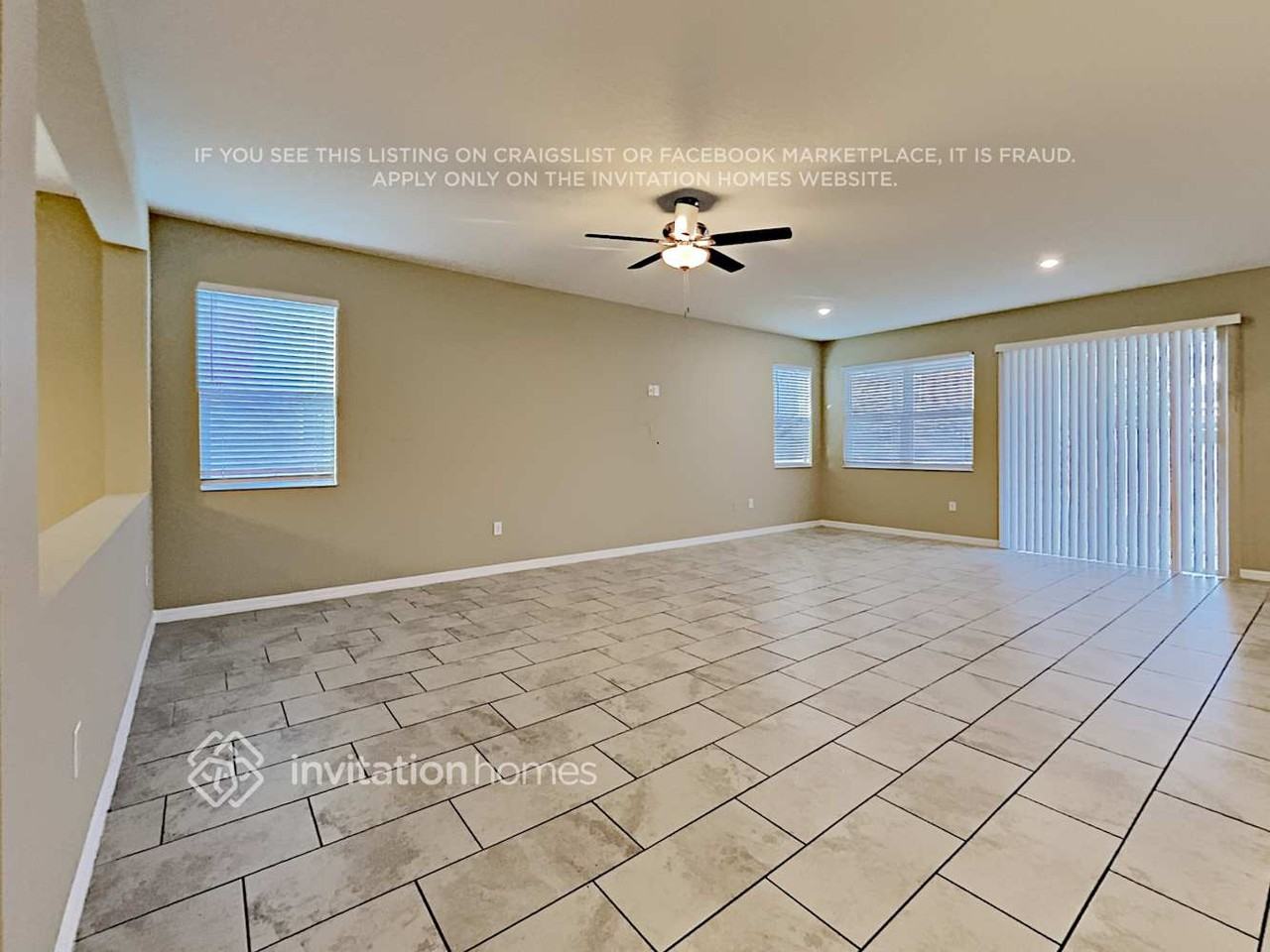 14231 Seranoa Dr - Photo 3 of 21