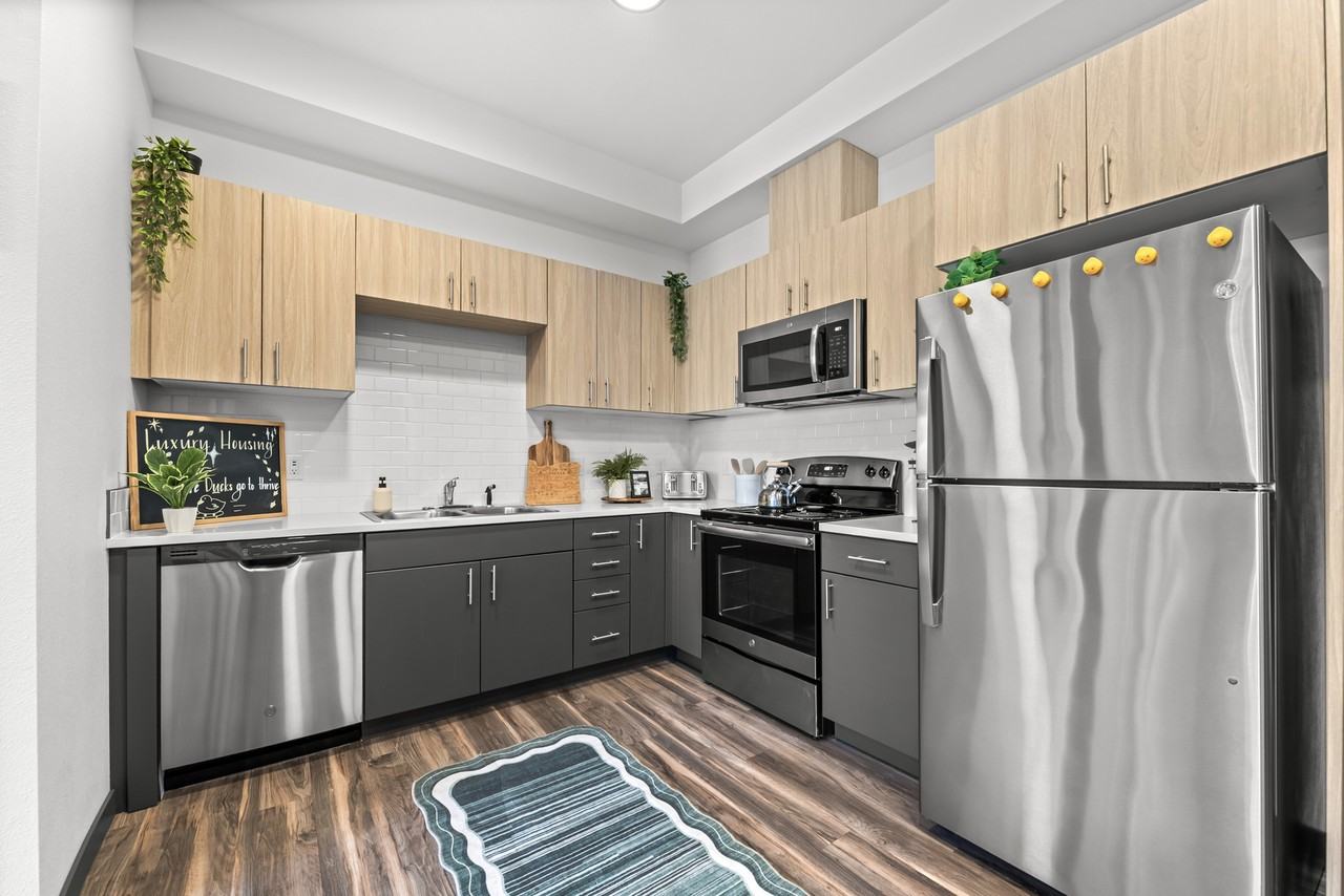 The Flats at Chase - Photo 6 of 32