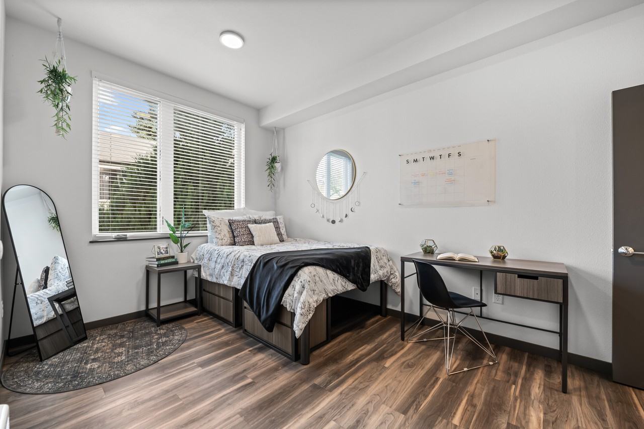 The Flats at Chase - Photo 7 of 32