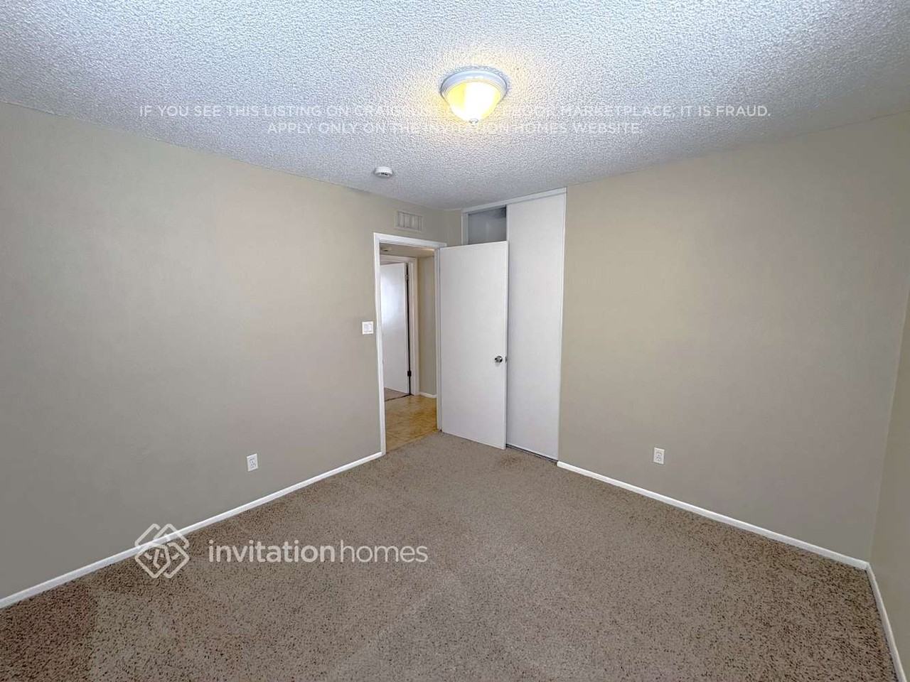 6116 W Evans Dr - Photo 6 of 16