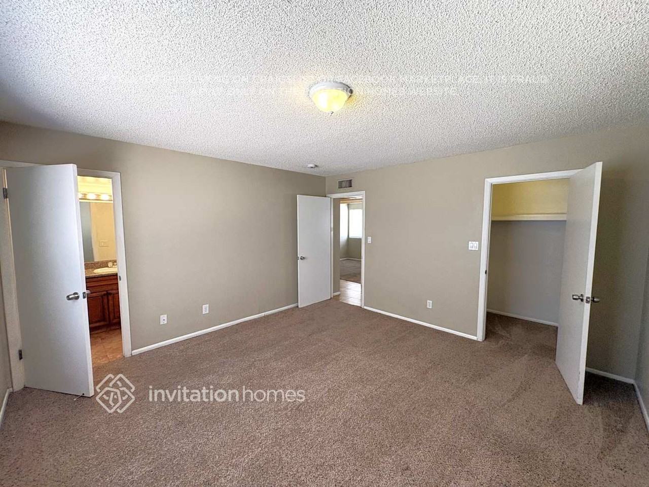 6116 W Evans Dr - Photo 7 of 16