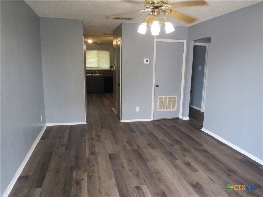 1301 Quail Cir #D - Photo 2 of 11
