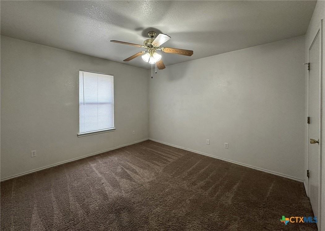 201 Janelle Dr #B - Photo 6 of 9