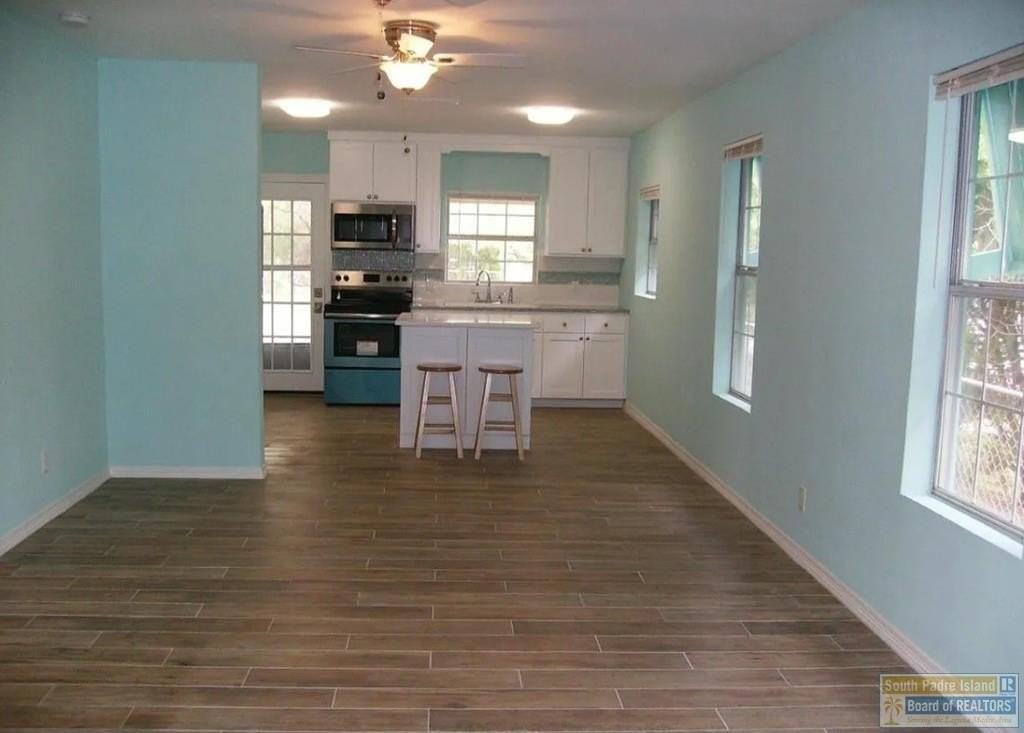 121 E Monroe St - Photo 5 of 12