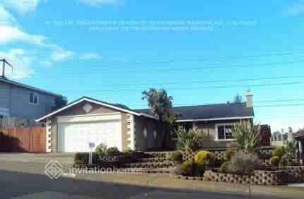 165 Bluebird Ct - Photo 3 of 5