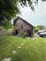 featured image of 141 Coggeshall Ave