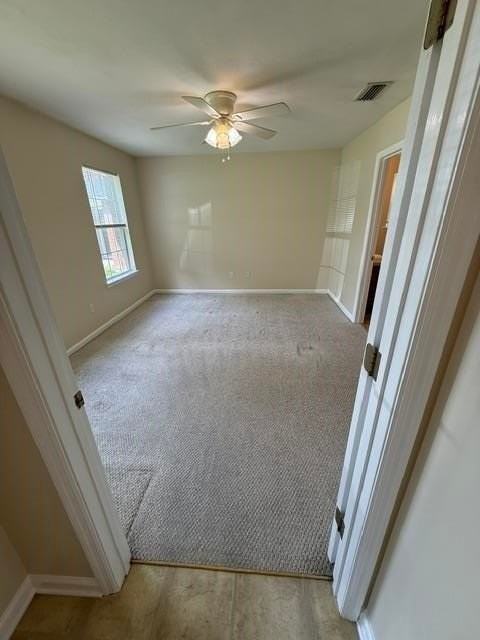 2635 Fairmount Ln - Photo 4 of 14