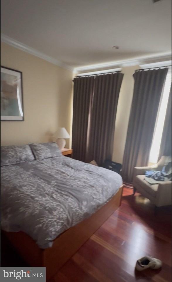 1336 Pennsylvania Ave Se - Photo 3 of 16