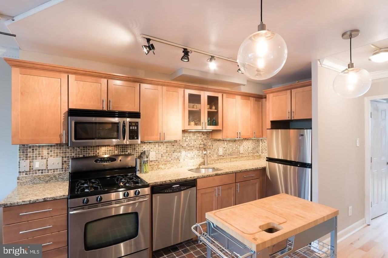 1245 13th St Nw #301 - Photo 5 of 29