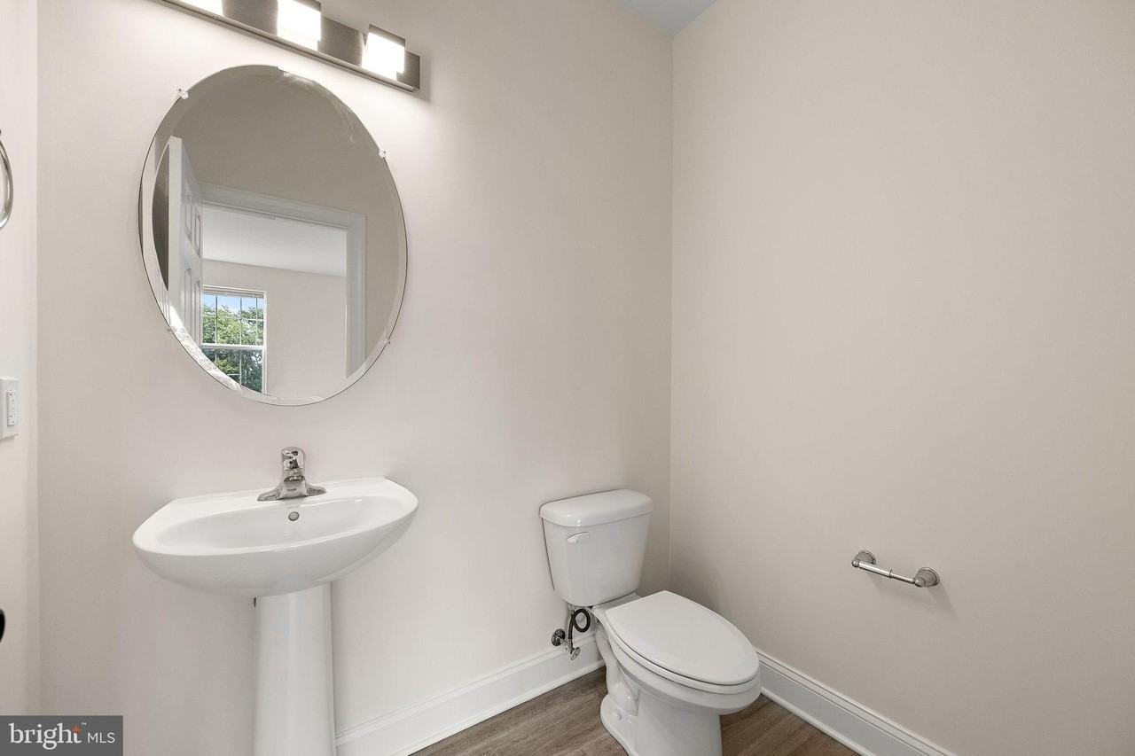 603 Pony Ln - Photo 7 of 23